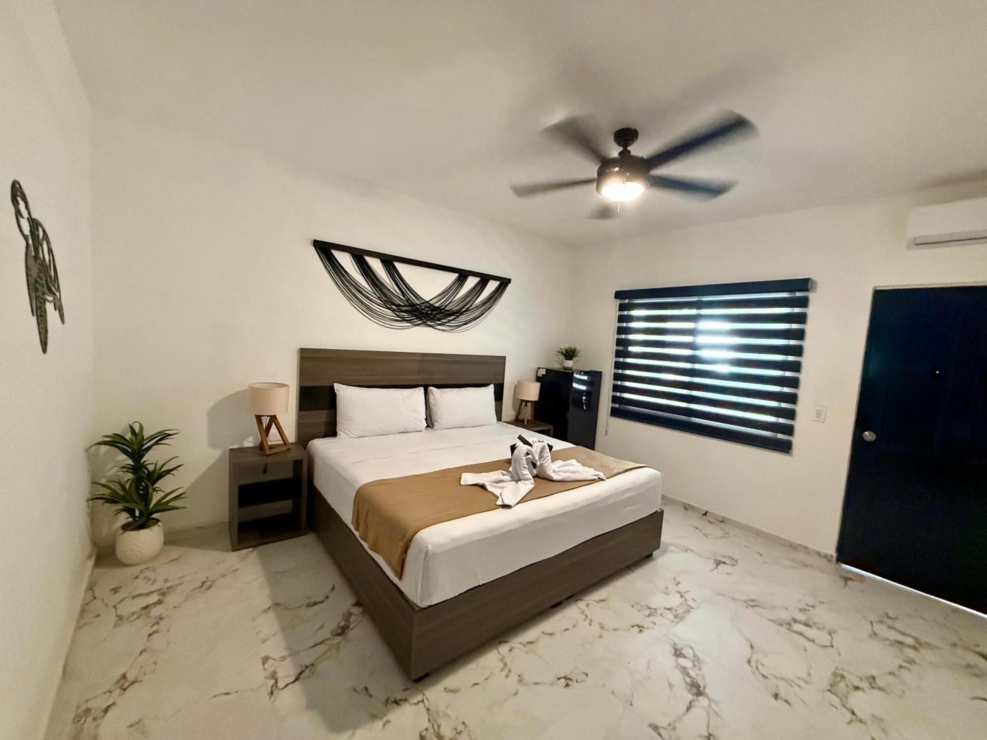 Casa Tortuga 5Th Ave Hotel Playa del Carmen Exterior photo