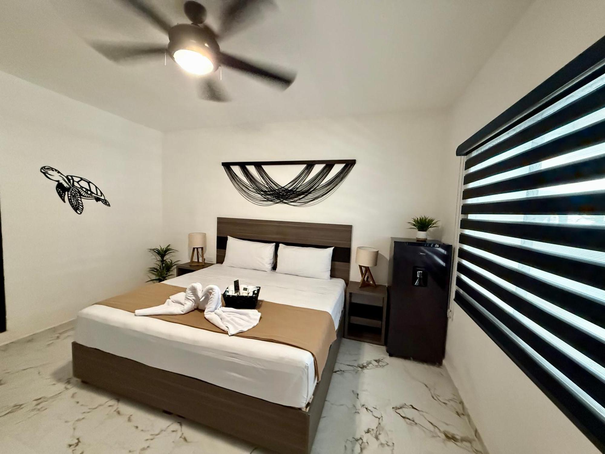 Casa Tortuga 5Th Ave Hotel Playa del Carmen Exterior photo