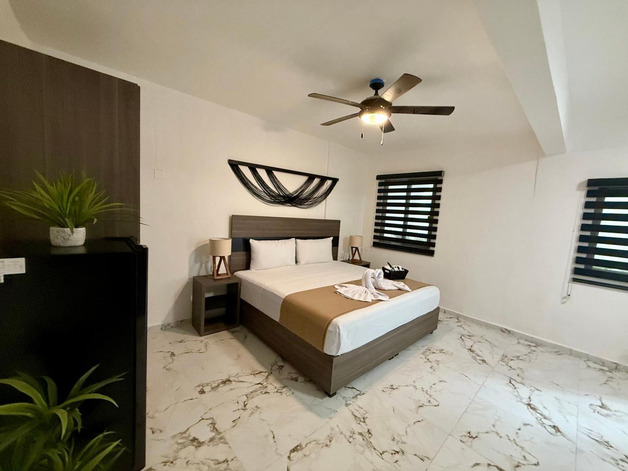 Casa Tortuga 5Th Ave Hotel Playa del Carmen Exterior photo